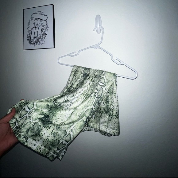 Matching Set - Shein - Picture 2 of 2